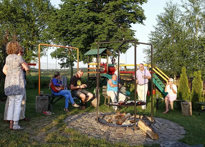 Проживание в семье Galeria Pepowo *